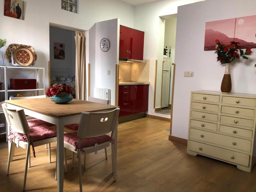Apartamento Lavapies Al Lado Del Rastro Madrid Eksteriør billede