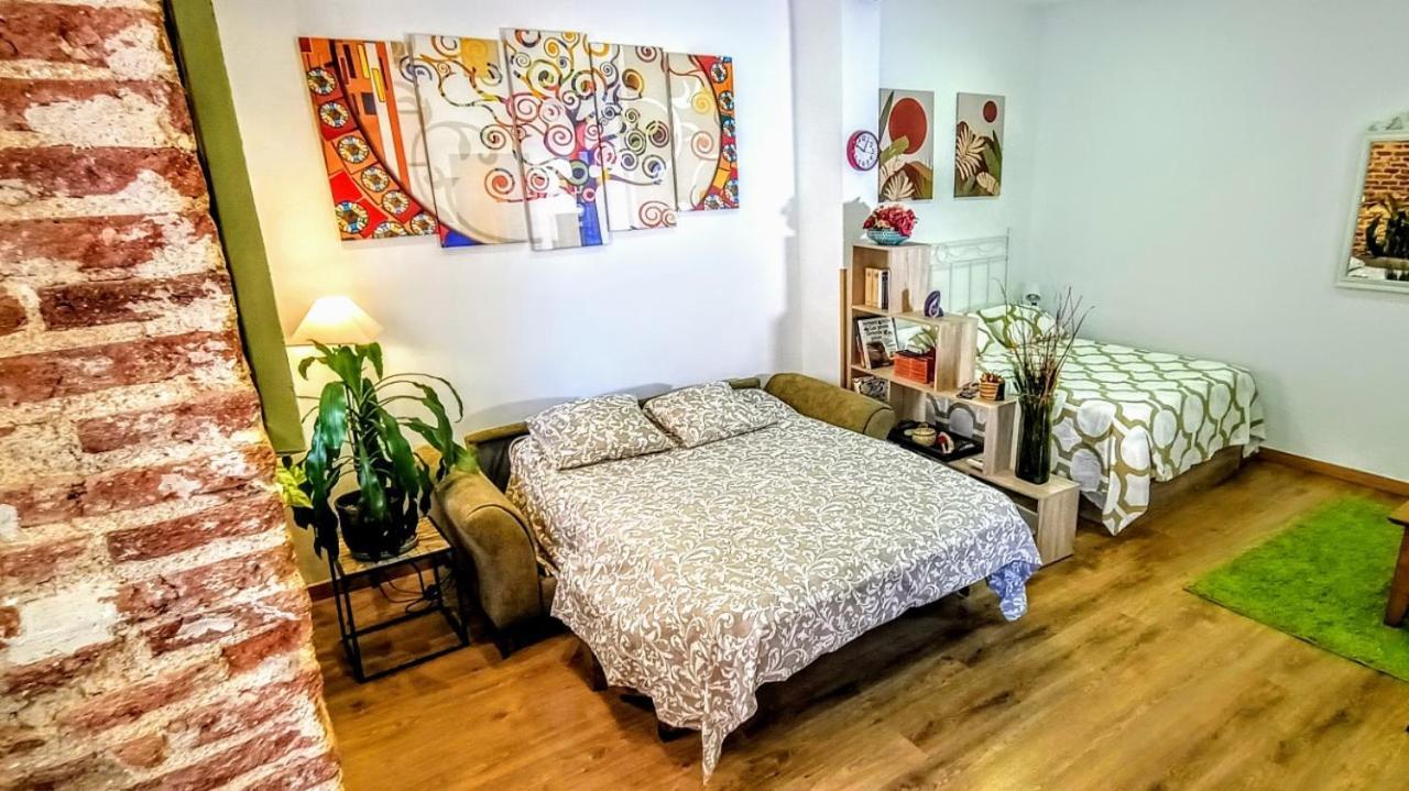 Apartamento Lavapies Al Lado Del Rastro Madrid Eksteriør billede